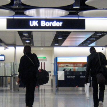 Il Regno Unito aumenta gli sforzi per ridurre l’immigrazione clandestina e rafforzare la sicurezza delle frontiere